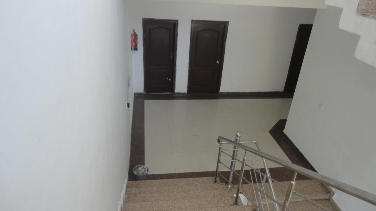 Hotel Satyartha Kāthgodām Εξωτερικό φωτογραφία